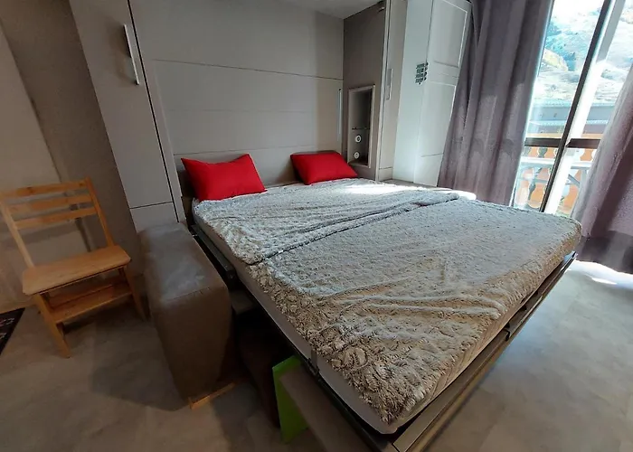 Apartment Moderne, Centre Station, Terrasse Sud, Animaux Admis - Fr-1-516-194